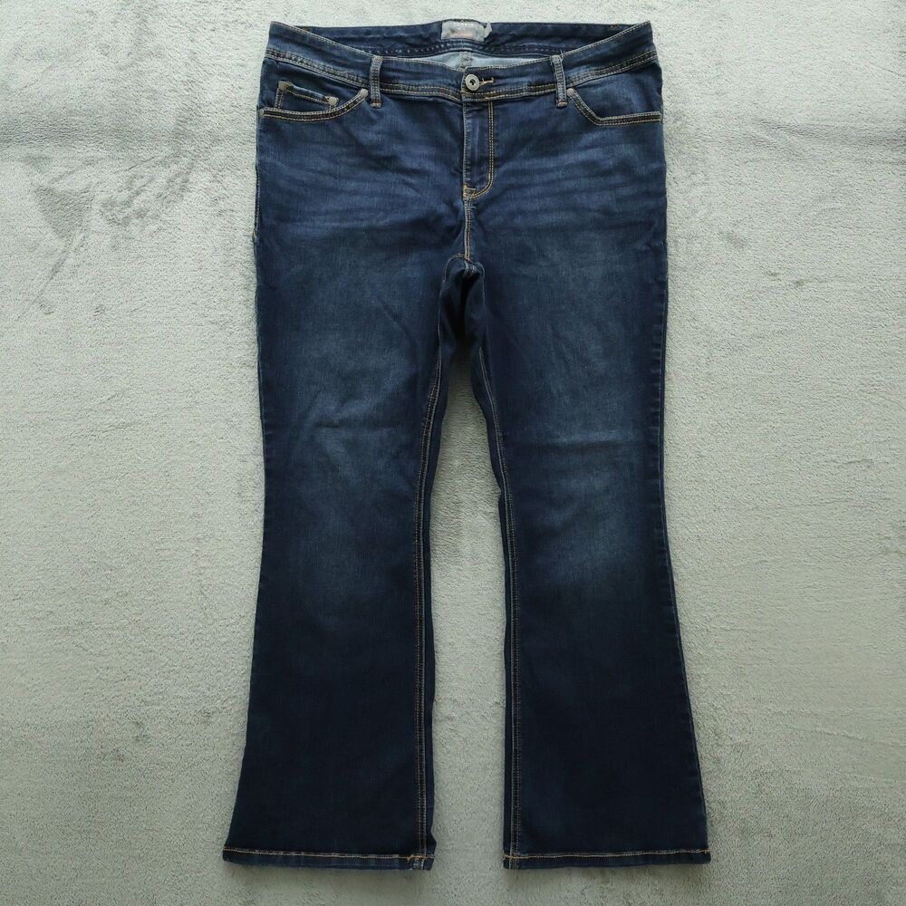 Torrid Jeans Women's Size 16S Blue Mid-Rise Luxe Slim Boot Denim 29.5" Inseam